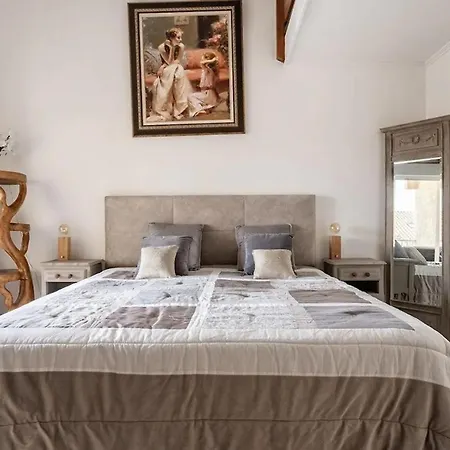 Duplex 300m De La Lägenhet