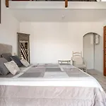 Duplex 300m De La * Frejus