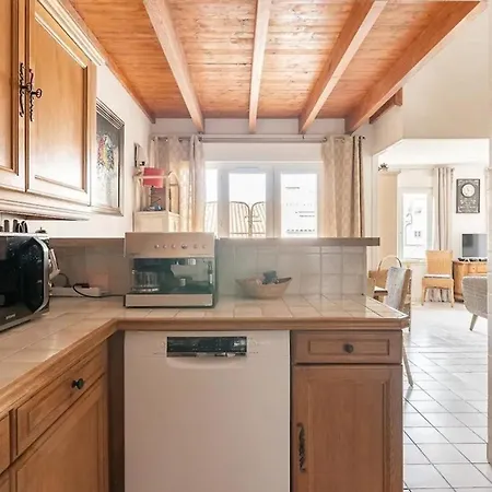 Apartment Duplex 300m De La *
