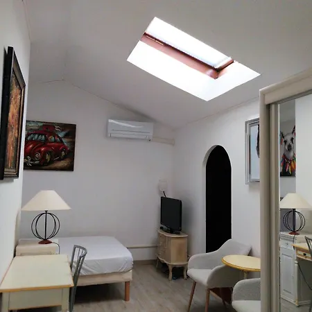 Duplex 300m De La Appartamento Fréjus
